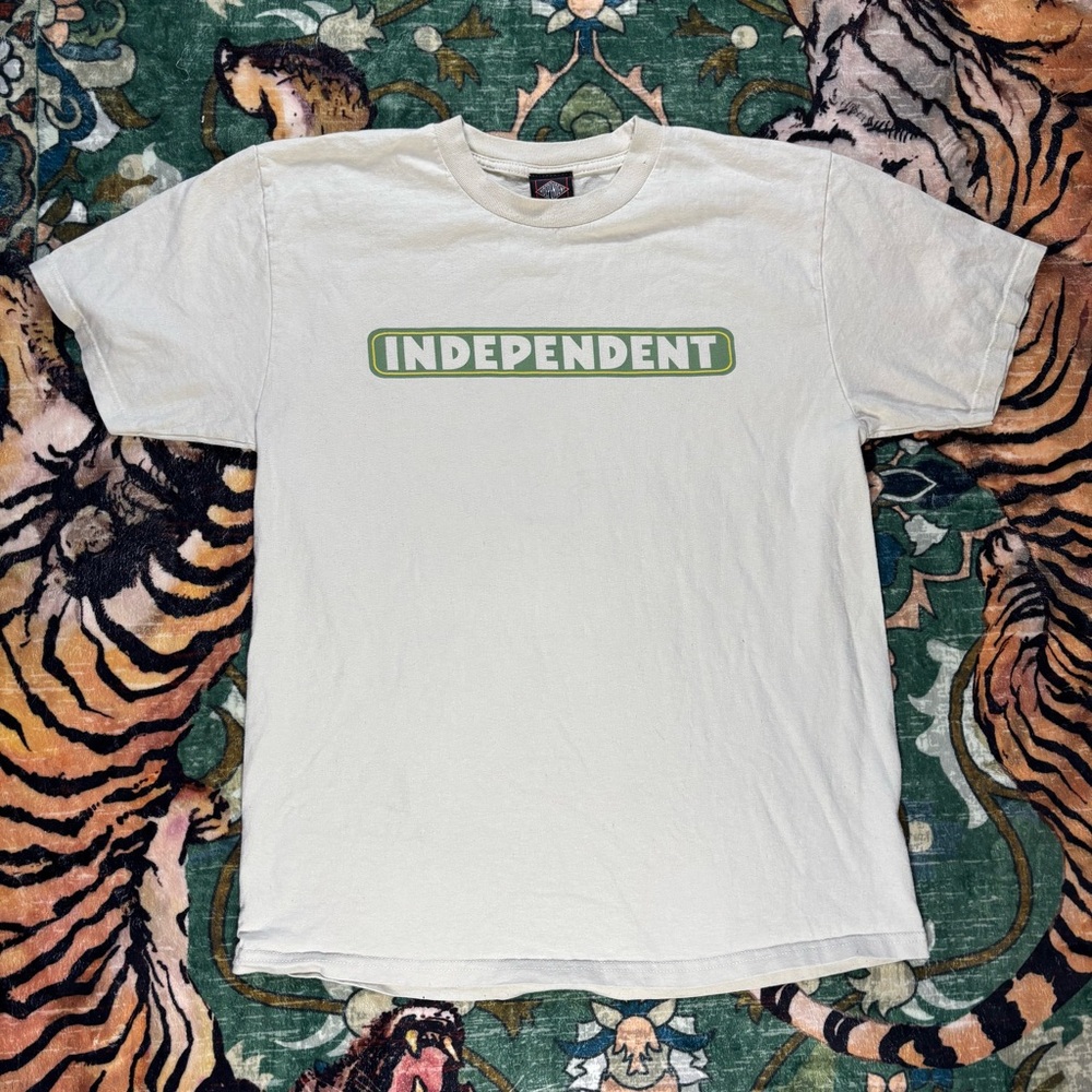 Vintage Y2K Independent Trucks Graphic T-shirt Medium Beige Skate Grunge